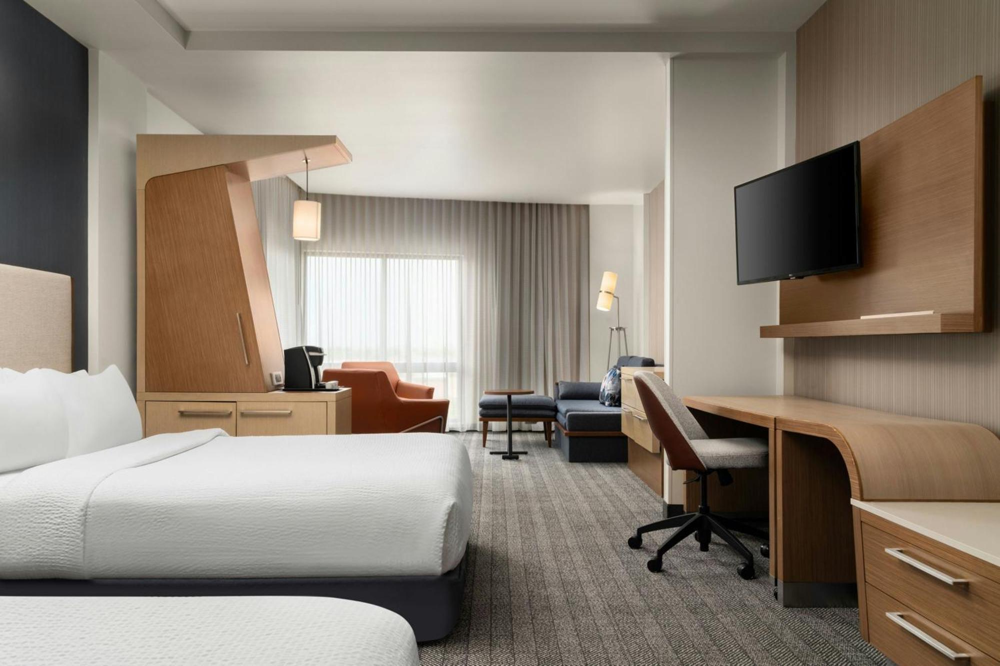Courtyard By Marriott Denver North/Westminster Eastlake Екстериор снимка