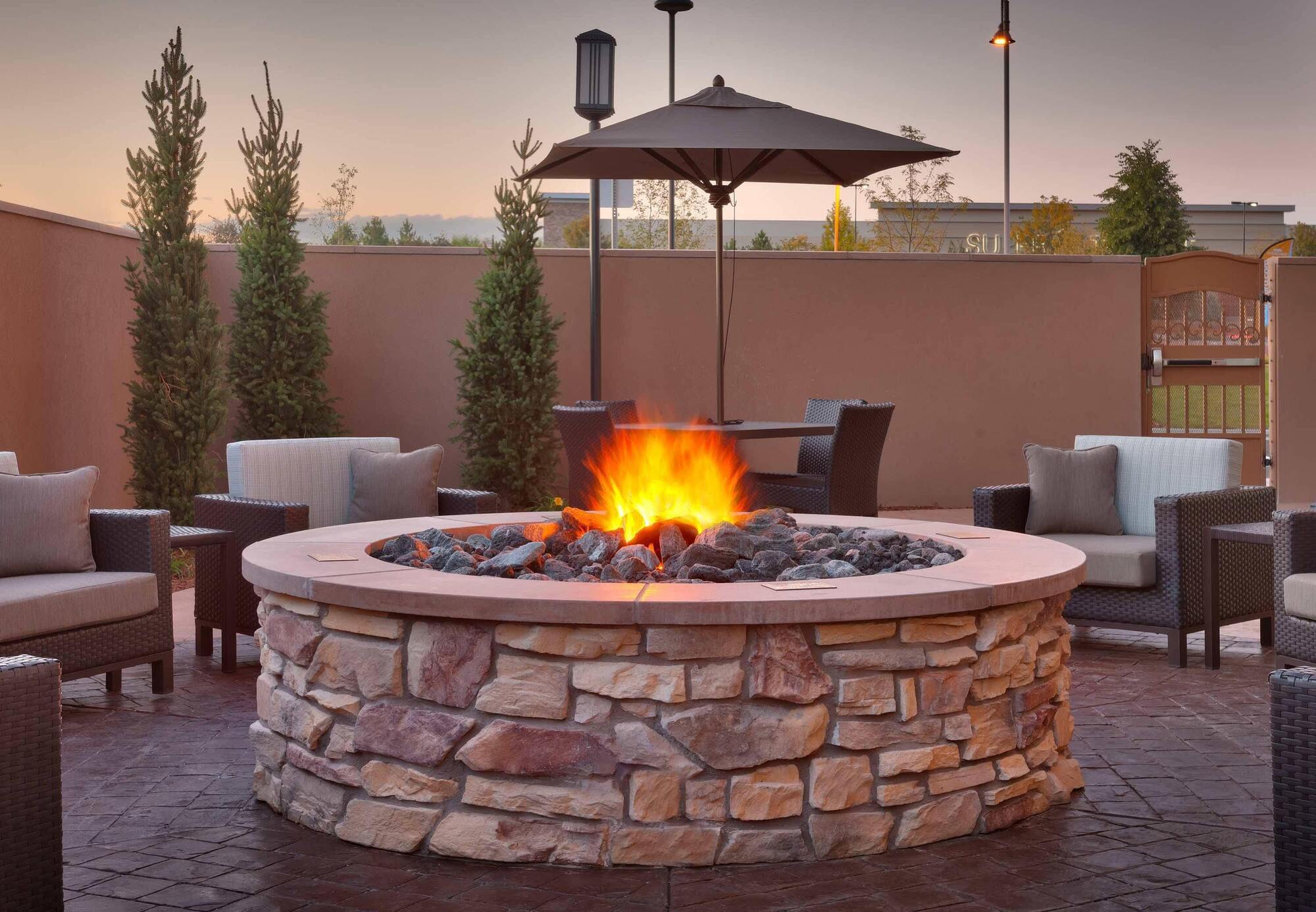 Courtyard By Marriott Denver North/Westminster Eastlake Екстериор снимка